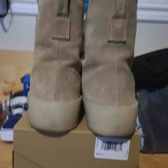 Yeezy Season 2 Crepe Boot - Picture 3 of 10